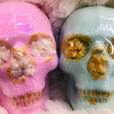 skull bath bomb with colour bar | Blissful Bubbles Boutique Ltd.