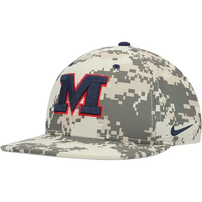 Nike Ole Miss Rebels Aero True Baseball Performance Fitted Hat