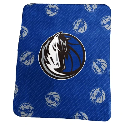 Dallas Mavericks 50" x 60" Repeating Logo Classic Plush Throw Blanket                                                           