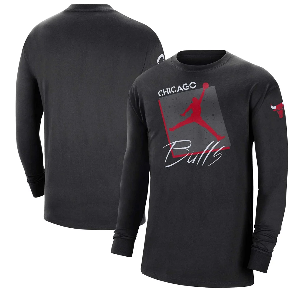 Jordan Brand Chicago Bulls Courtside Max 90 Vintage Wash Statement Edition Long Sleeve T-Shirt                                  