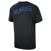 Nike Milwaukee Bucks 2023/24 City Edition Courtside Max90 T-Shirt