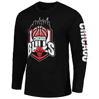 Unisex Stadium Essentials Chicago Bulls NBA Crest Long Sleeve T-Shirt                                                           