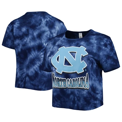 ZooZatz North Carolina Tar Heels Cloud-Dye Cropped T-Shirt                                                                      