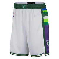 Nike /Green Milwaukee Bucks 2021/22 City Edition Swingman Shorts