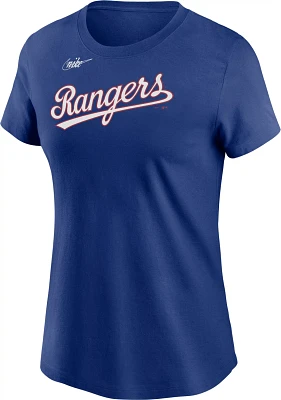 Nike Women’s Texas Rangers Cooperstown Graphic T-shirt