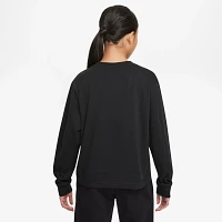 Nike Girls' Sportswear Essential Boxy Long Sleeve Graphic T-shirt