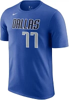 Nike Men's Dallas Mavericks Luka Doncic #77 Essential N&N T-shirt