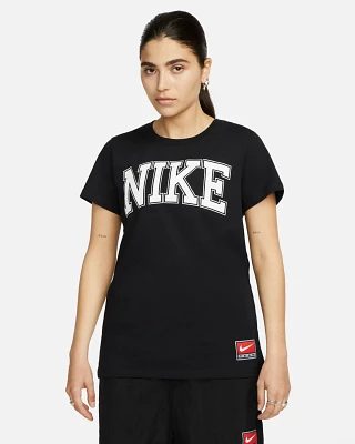 Nike Women's Team Graphic Short Sleeve T-shirt