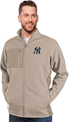 Antigua Men's New York Yankees Course Jacket