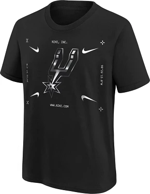 Nike Youth San Antonio Spurs Essential ATC Logo 2 T-shirt
