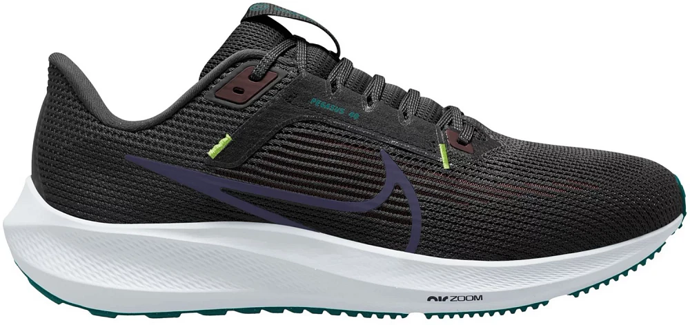 Nike Men's Pegasus 40 Running Shoes