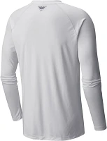 Columbia Sportswear Men's University of Houston Terminal Tackle Long Sleeve T-shirt