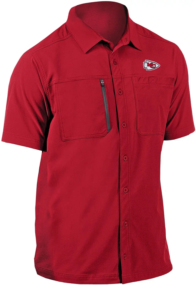 Antigua Men's Kansas City Chiefs Kickoff Woven Shirt