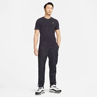 Nike Men's Sportswear Club T-shirt