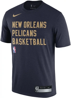 Nike Men's New Orleans Pelicans Dri-FIT Essential Print Short Sleeve T-shirt