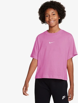 Nike Girls Sportswear Essential T-shirt