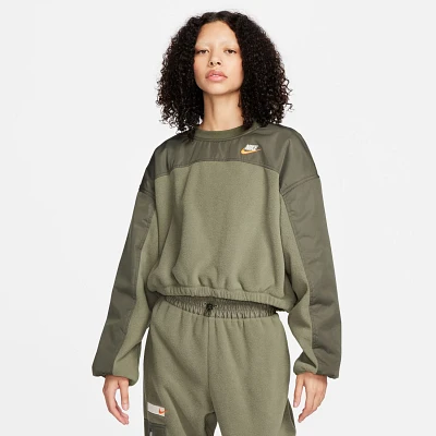 Nike Women's Sportswear City Utility Plush Oversized Crew Sweatshirt                                                            