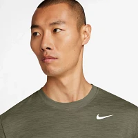 Nike Men's Dri-FIT RLGD New Veneer Short Sleeve Shirt