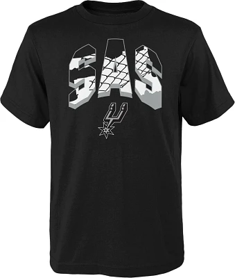 Outerstuff Boys' San Antonio Spurs Street Legends T-shirt