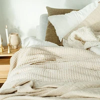 Stonewashed Waffle Bed Blanket Cream