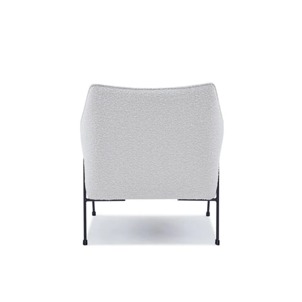 Fogia Accent Chair