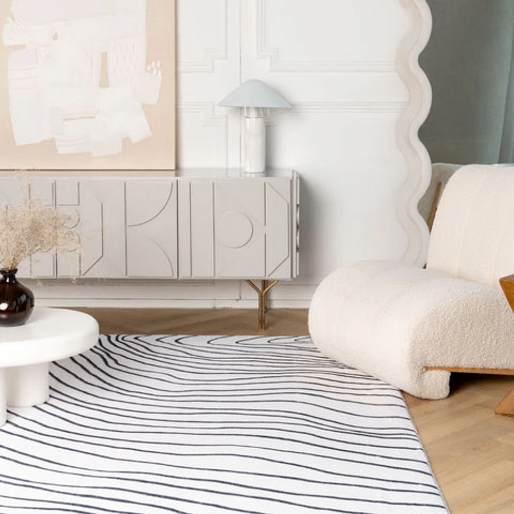 Europa Black Contemporary Rug with Neutral Accents