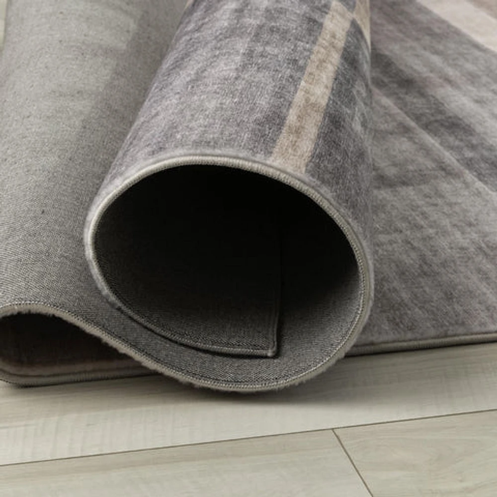 Europa Brown Contemporary Grid-Style Rug