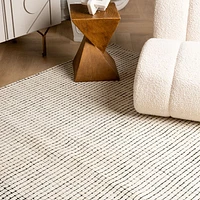 Leela Black Artistic Swirl Modern Rug