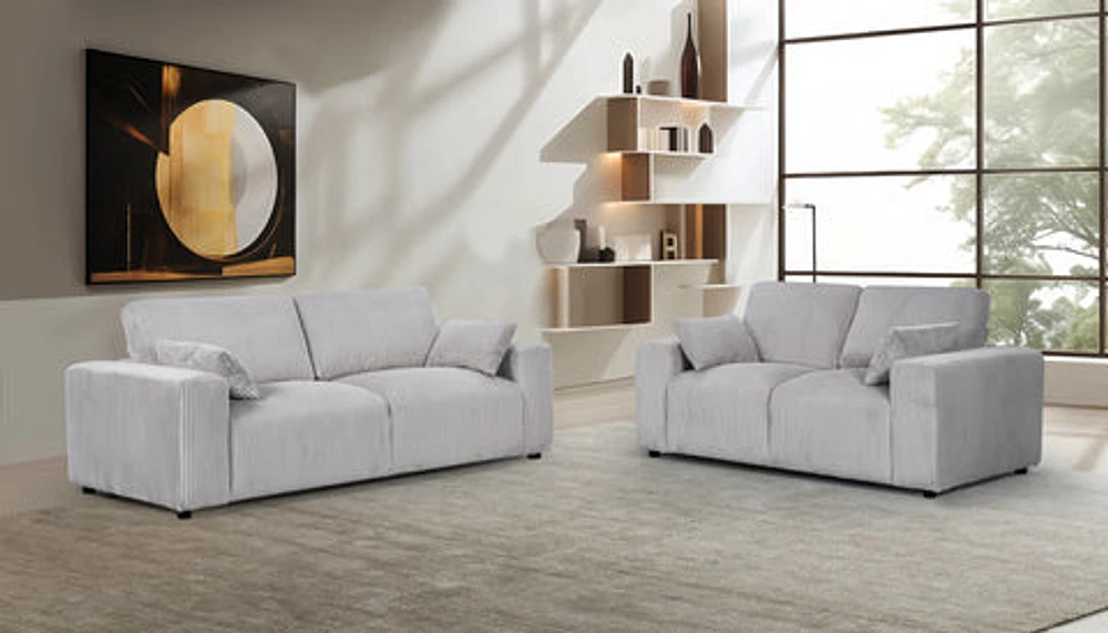 Chiara Loveseat