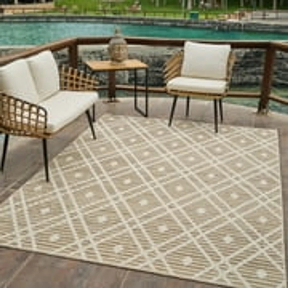 Utopia Brown Diamond Modern Area Rug – 5' x 8'