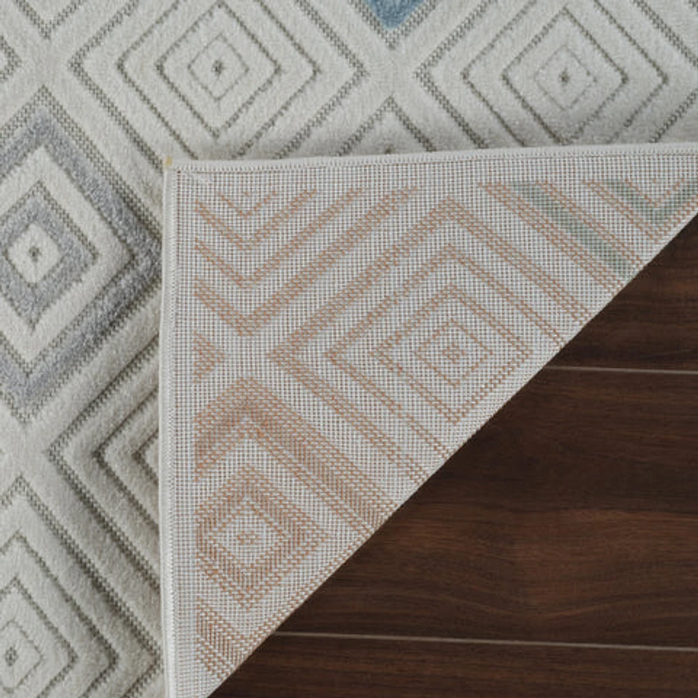 Aspen Cream Geometric Diamond Rug