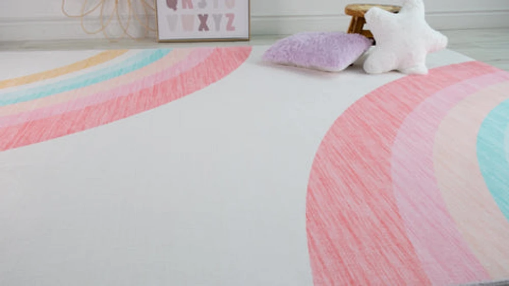 Daisy Cream Floral Area Rug
