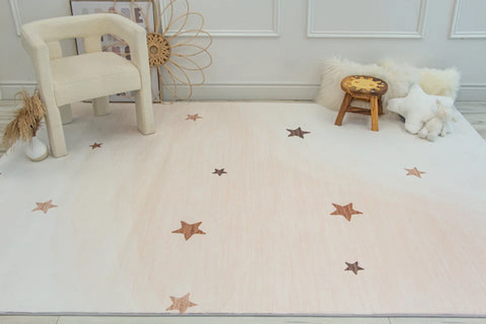 Cream Daisy Charm Floral Area Rug