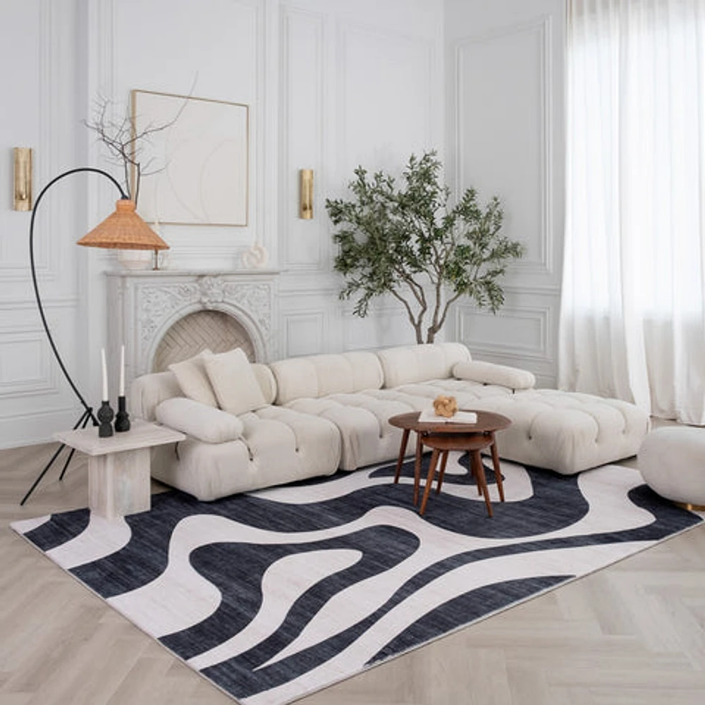 Europa Black Bold Contrast Area Rug