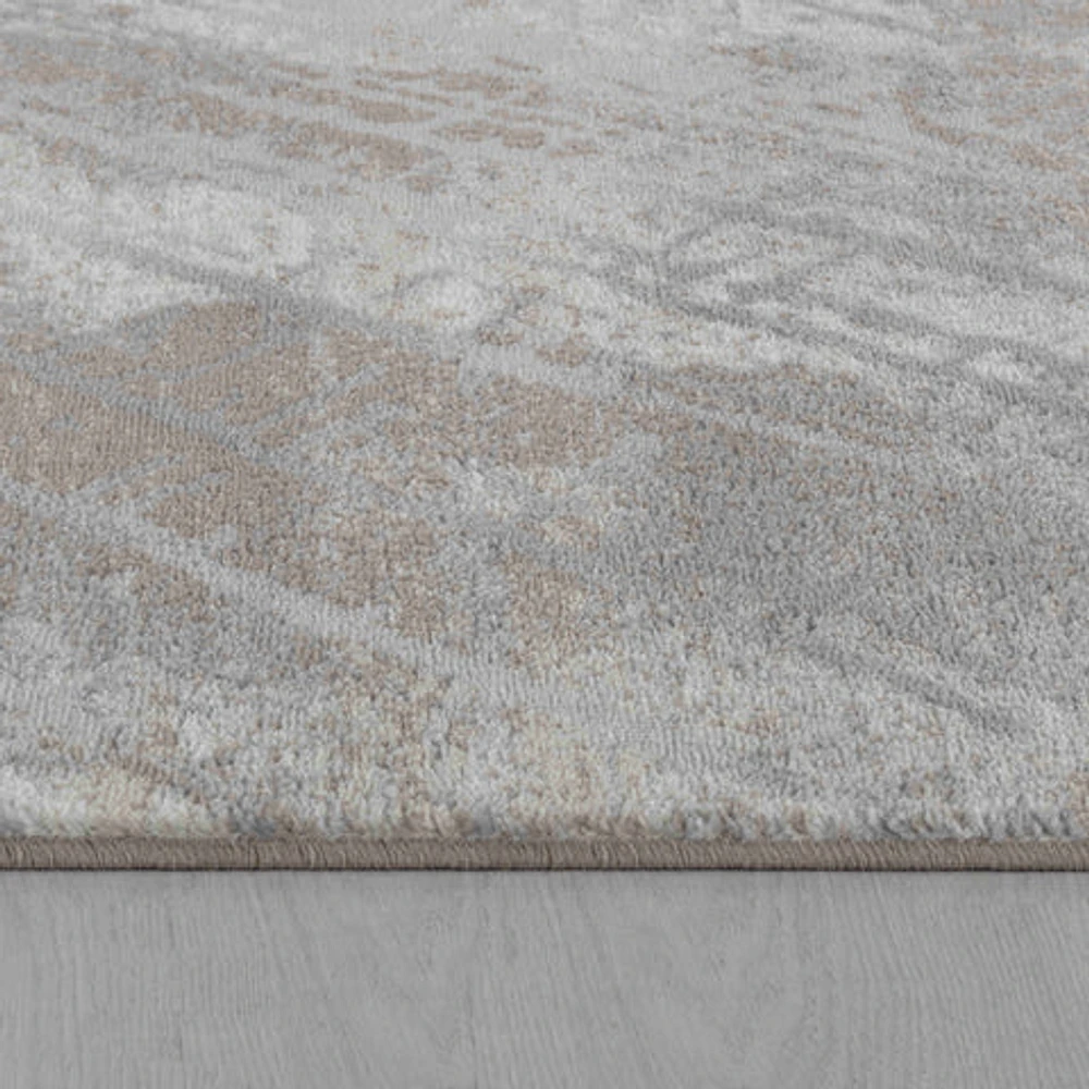Hamilton Brown Persian-Style Traditional Area Rug