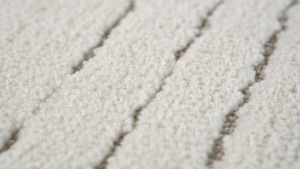 Leela Ivory Linear Modern Area Rug