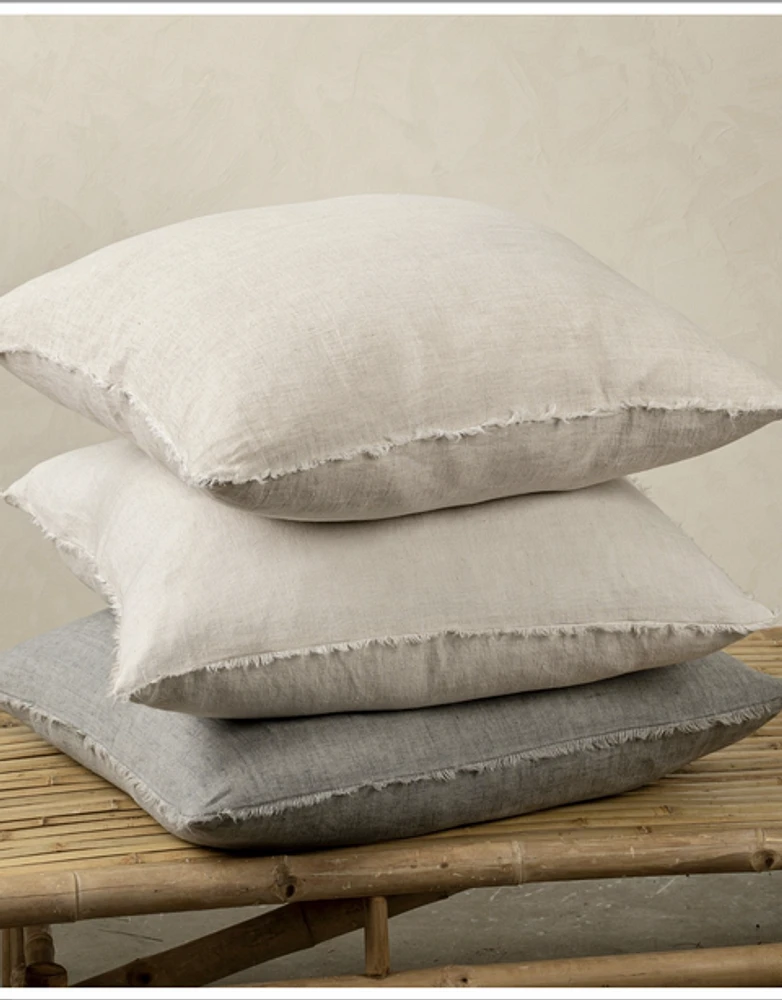 Lina Linen Pillow - 20x20