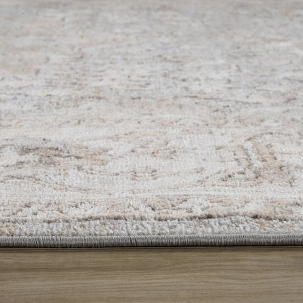 Siena Soft Touch White Floral Rug
