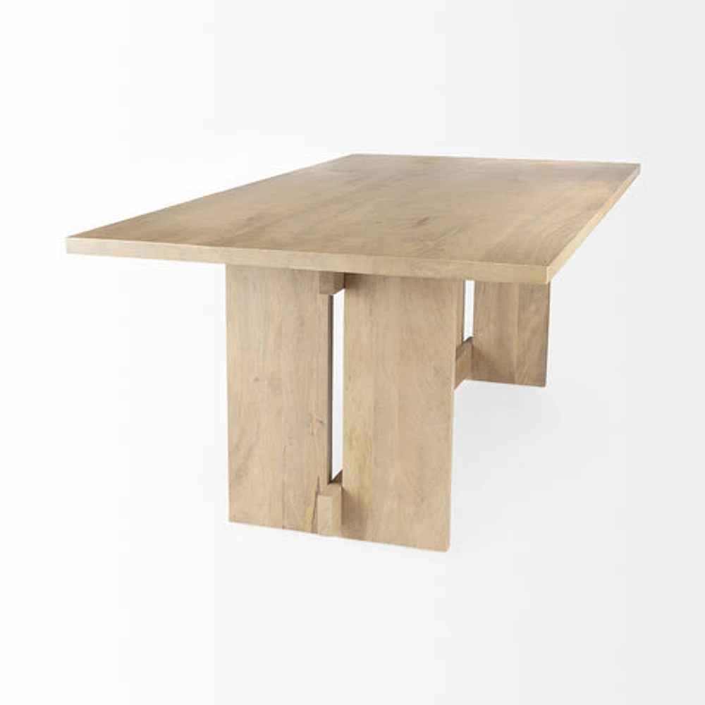 Aida Dining Table