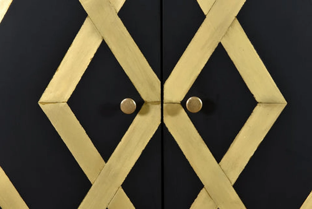 BRASS DESIGN 3 DOOR CABINET