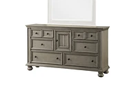 Farmhouse Bay Dresser