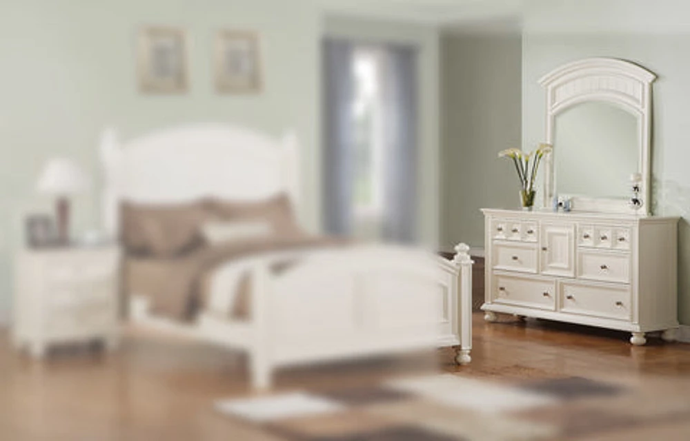 Farmhouse Bay Dresser