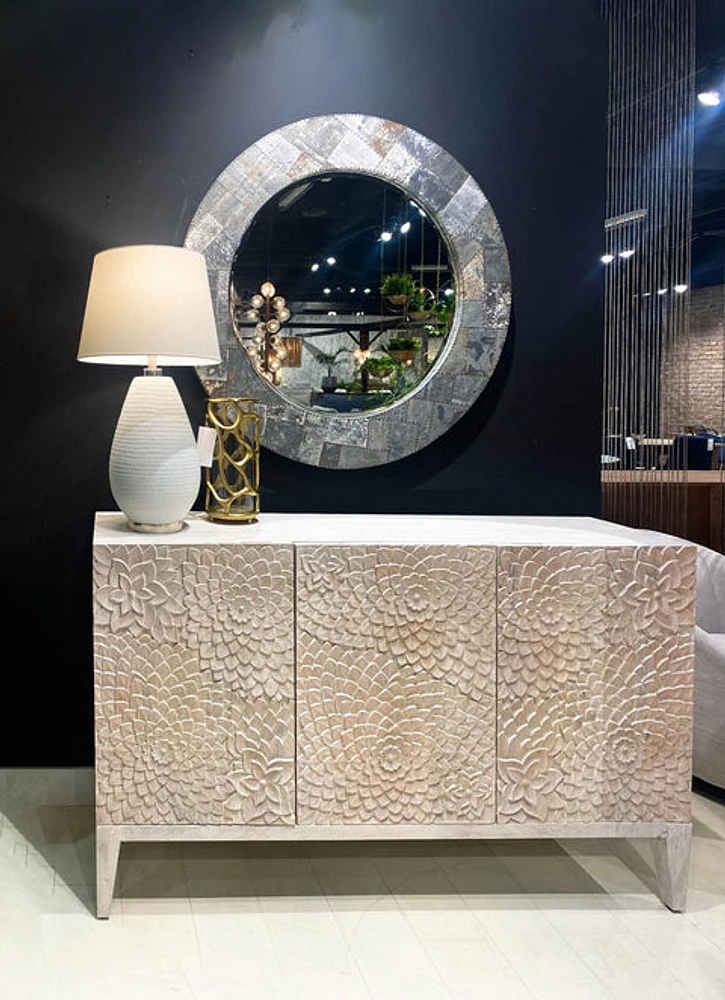 HEAVEN SIDEBOARD