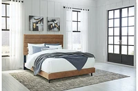 Vintasso Queen Upholstered Bed