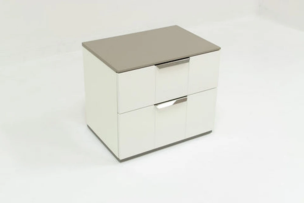 Patricia Nightstand