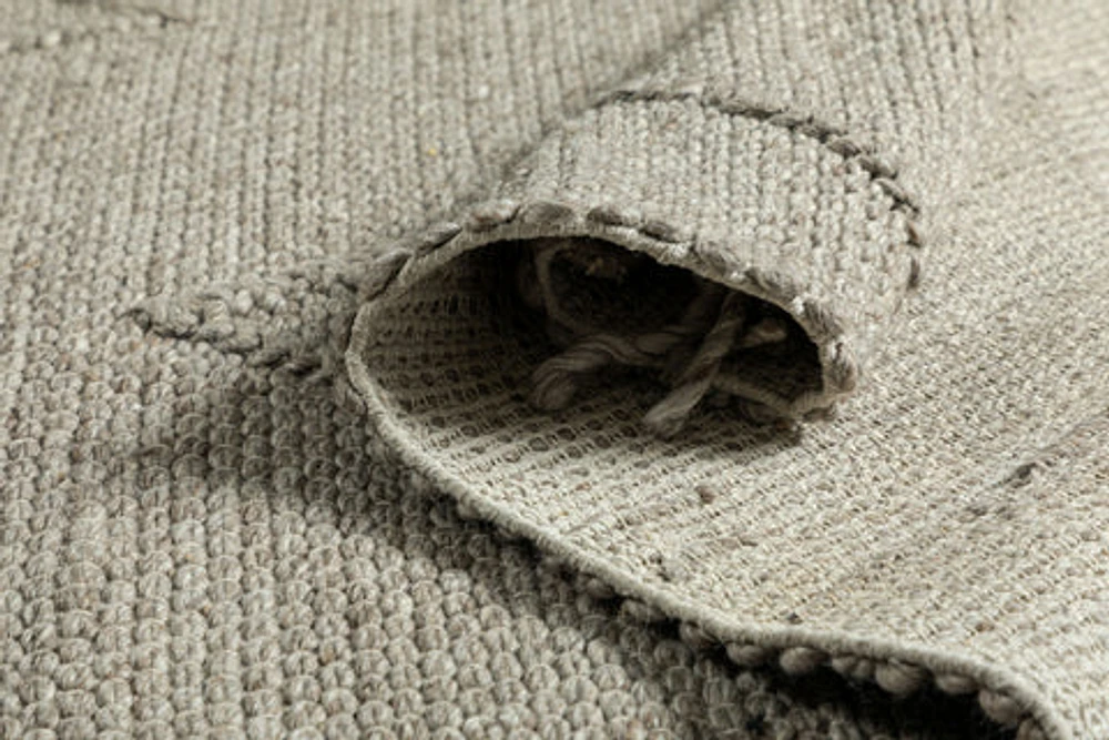 FINTONA HAND WOVEN RUG MOCHA