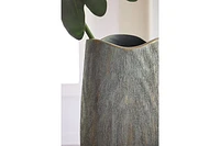 Iverly Vase