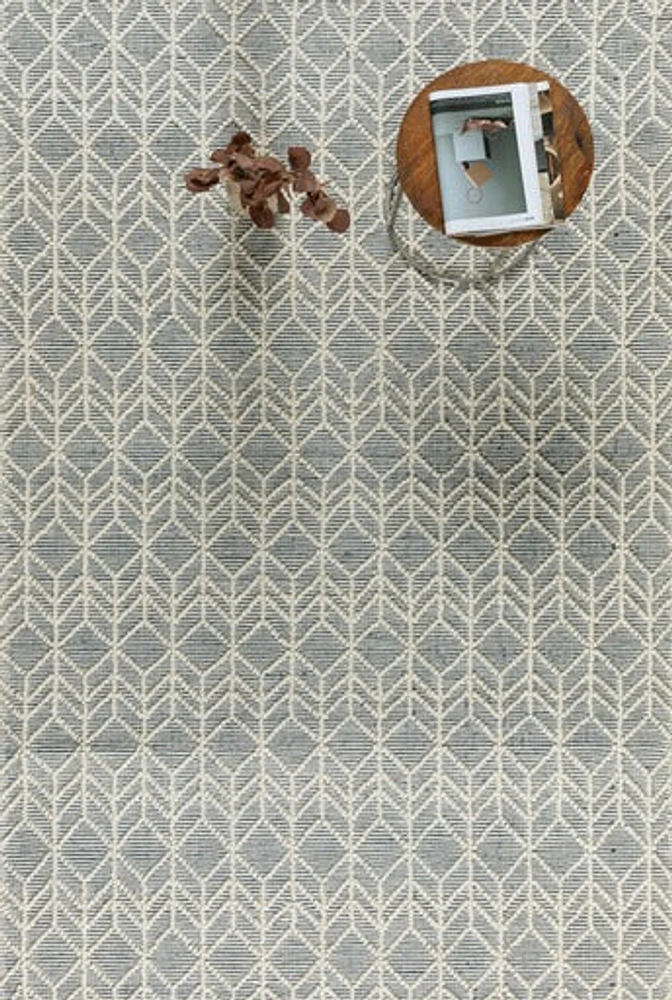 CIMO HAND WOVEN RUG IVORY