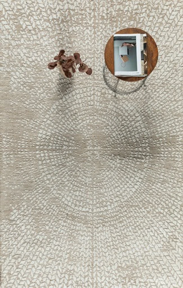 MILTON MACHINE WOVEN RUG TAUPE