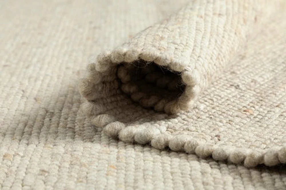 OSHIMA HAND WOVEN RUG OYSTER